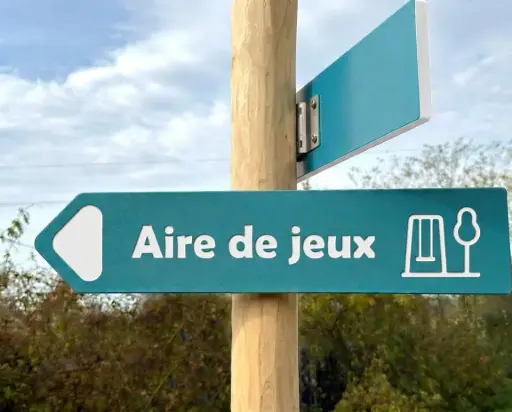 [SFB042] Flèche directionnelle en MULTIDURA personnalisable
